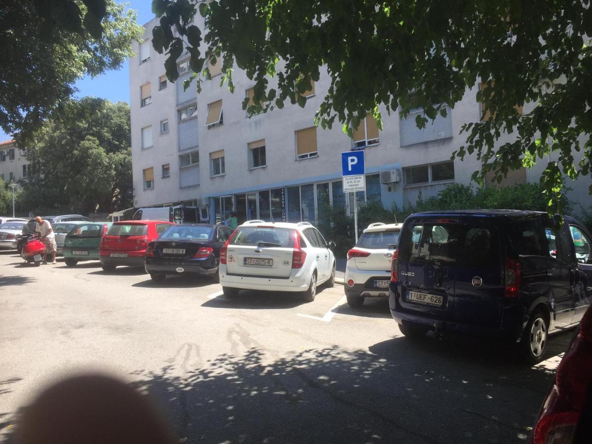 Apartment Sunshine- Center Of Сплит Екстериор снимка